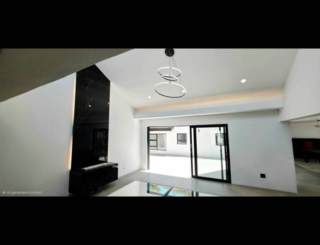 6 BEDROOM FREEHOLD FOR SALE IN DIE HEUWEL